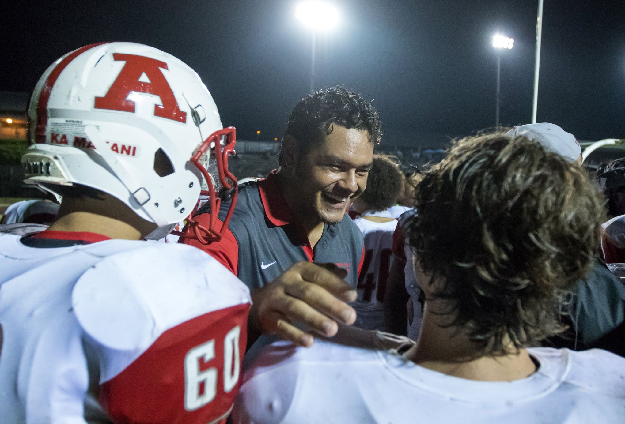 Former Eagles linebacker transforms mental health struggles into