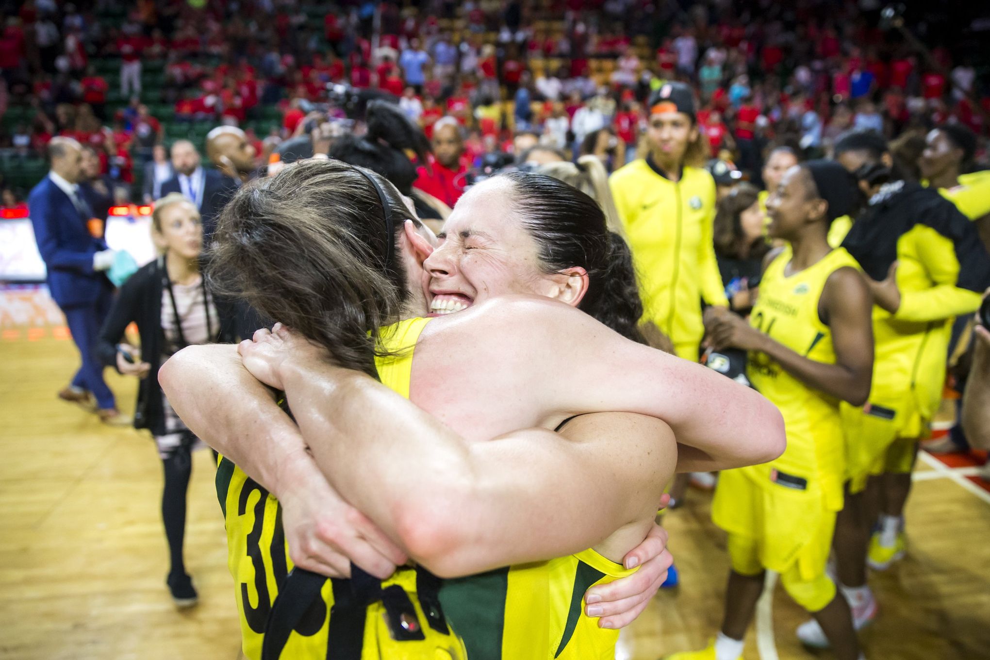 The champs are back! Seattle Storm wins the 2018 WNBA championship