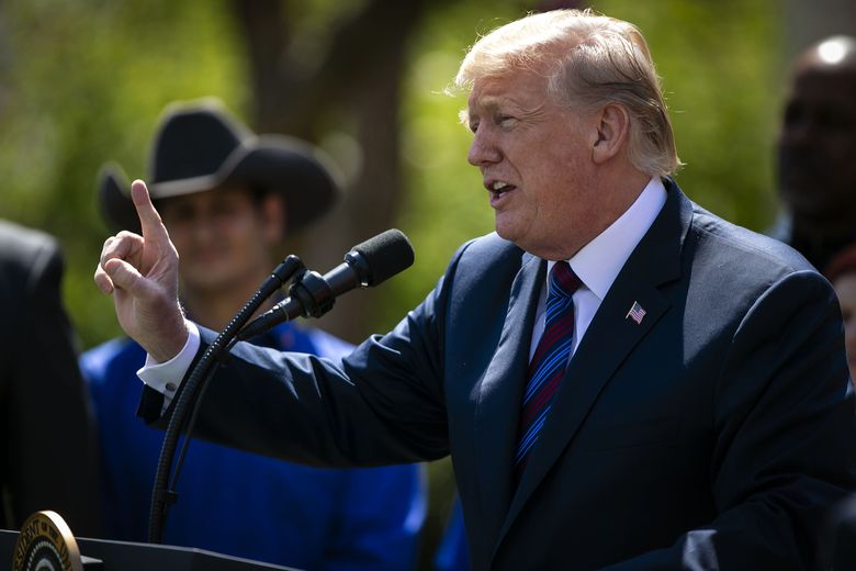 President Donald Trump speaks during an event on tax policy in the Rose Garden of the White House in Washington, D.C., on April 12, 2018. (Bloomberg photo by Al Drago).