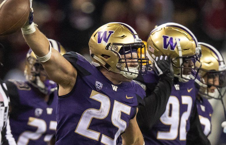 Burr-Kirven Named Pat Tillman Pac-12 Defensive Player Of The Year