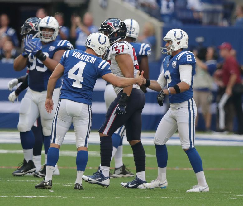 Indianapolis Colts' Adam Vinatieri breaks NFL field goal record