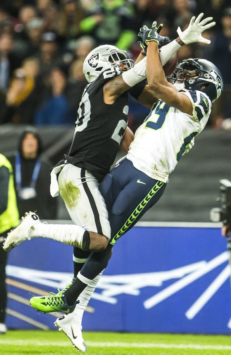 Seattle Seahawks: Doug Baldwin, standouts from Week 6 vs. Raiders