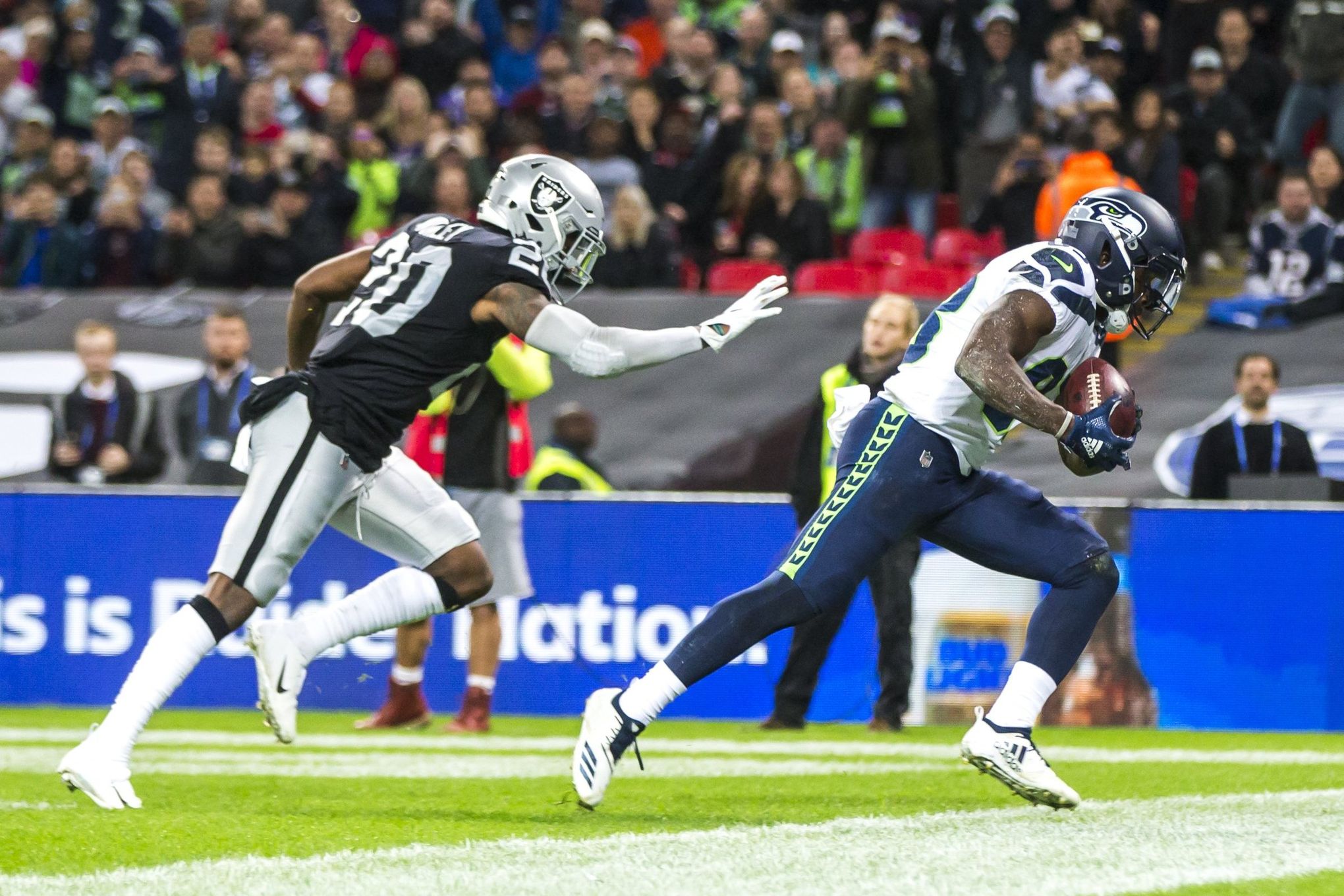 DOUG BALDWIN Seahawks wide receiver scores a TD against the