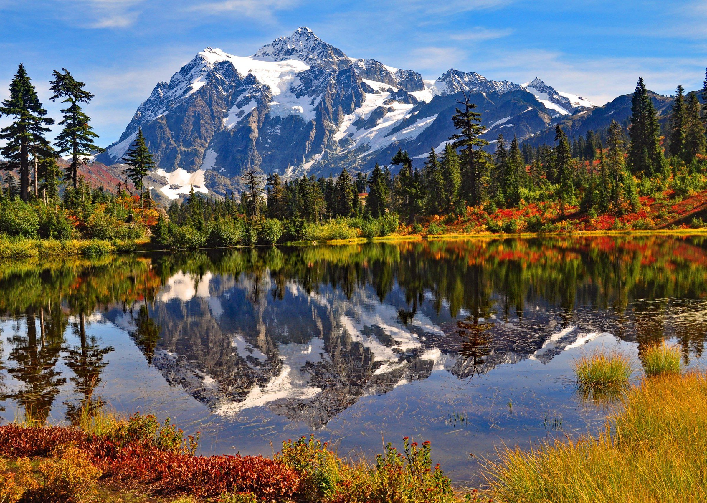 Reader's Lens | Mount Shuksan in all its autumn glory | The