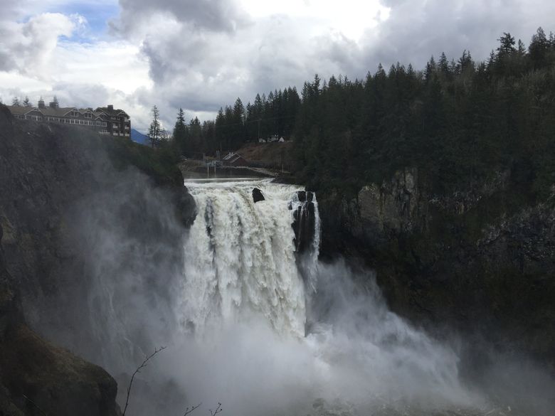 It's happening again: Inside Western Washington's 'Twin Peaks' tourism