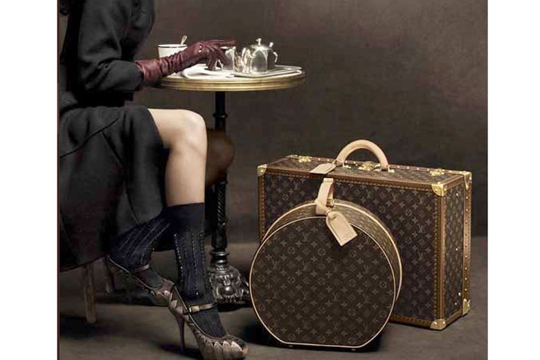 Louis Vuitton Audrey HepBurn Picture. Audrey Hepburn Louis Vuitton
