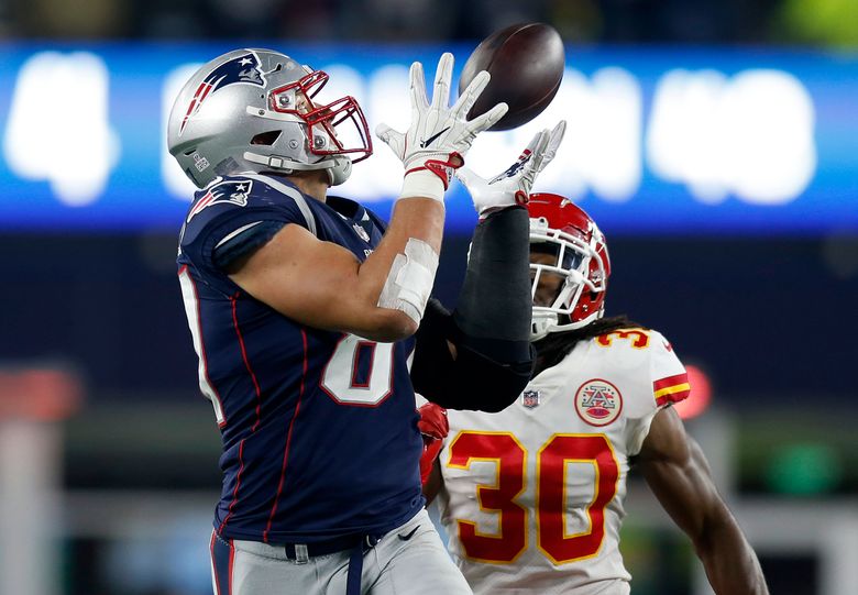 NFL flexes Chiefs at Patriots off of Monday Night Football on Dec. 18