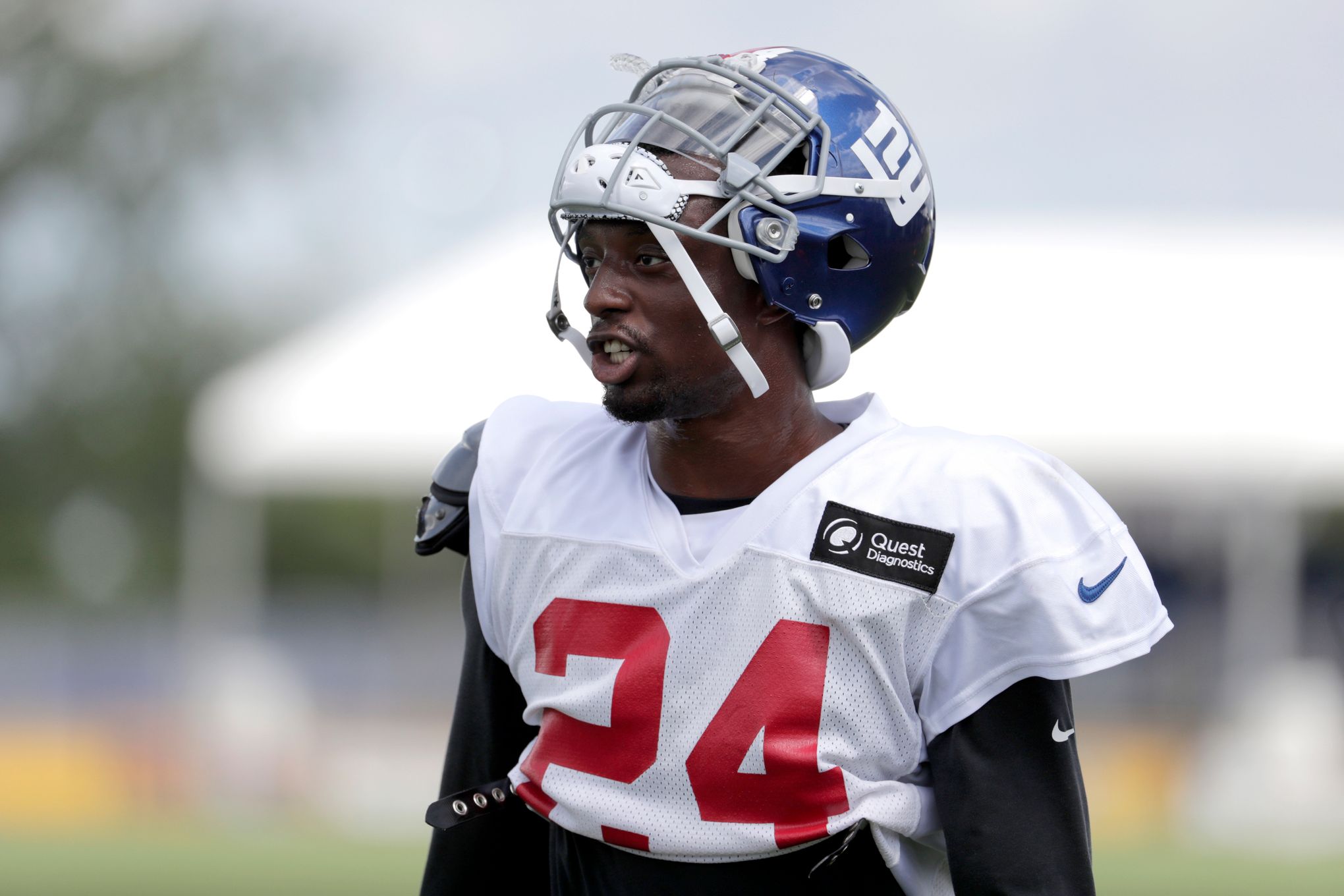 Giants trade cornerback Eli Apple to New Orleans Saints