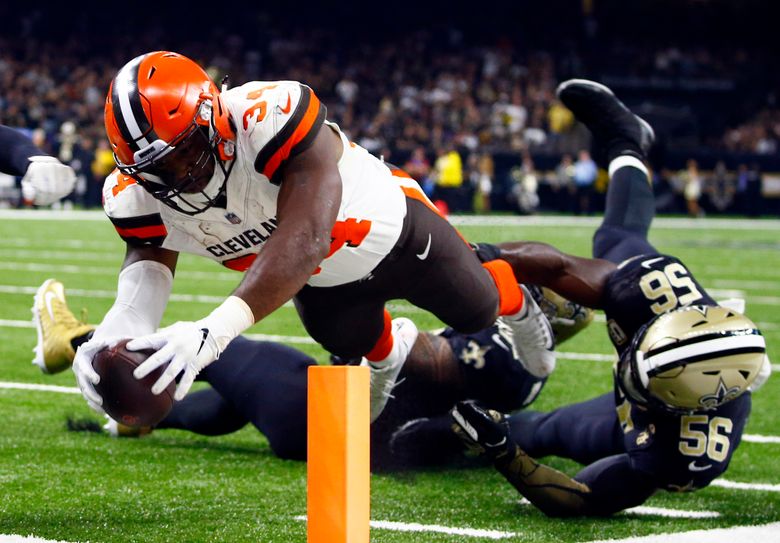 Cleveland Browns: Cleveland Browns acquires American football