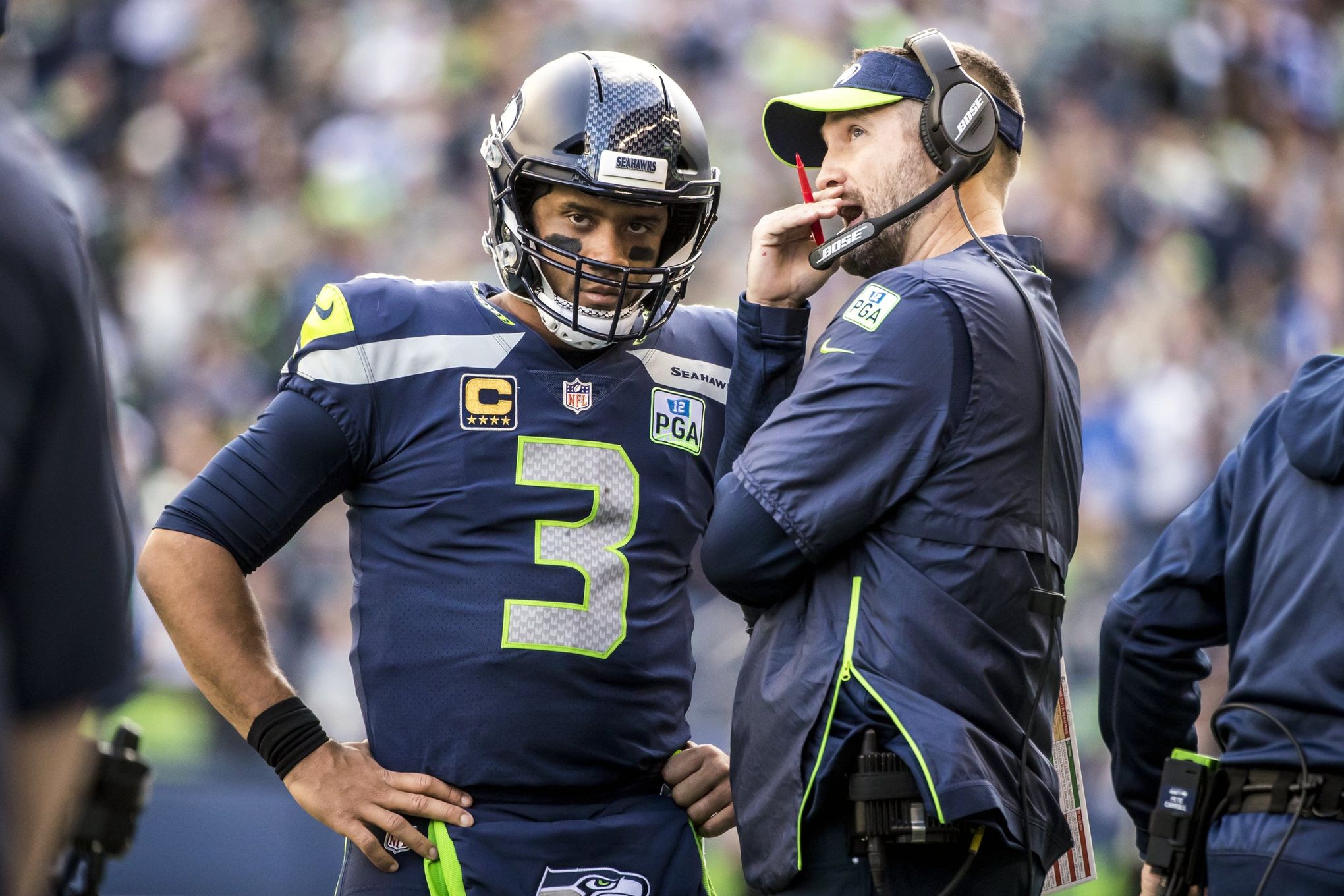 Chargers Lose to Seahawks 48-17 Before Crowd of Only 21,000 at