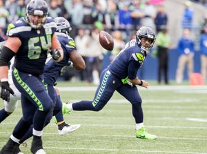 Three impressions from the Seahawks' 25-17 loss to the Los Angeles Chargers