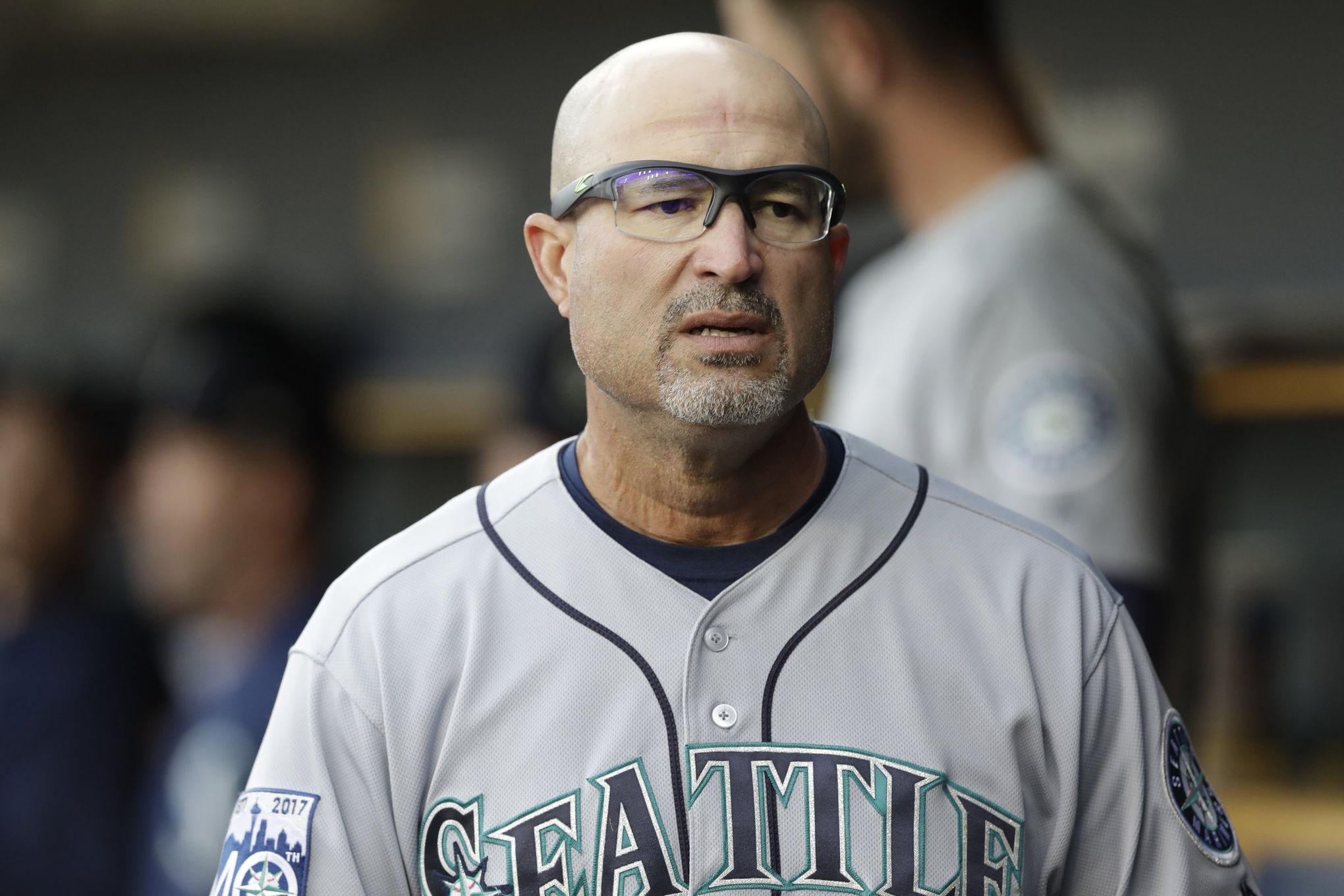 Seattle Mariners manager Scott Servais, bench coach Manny Acta