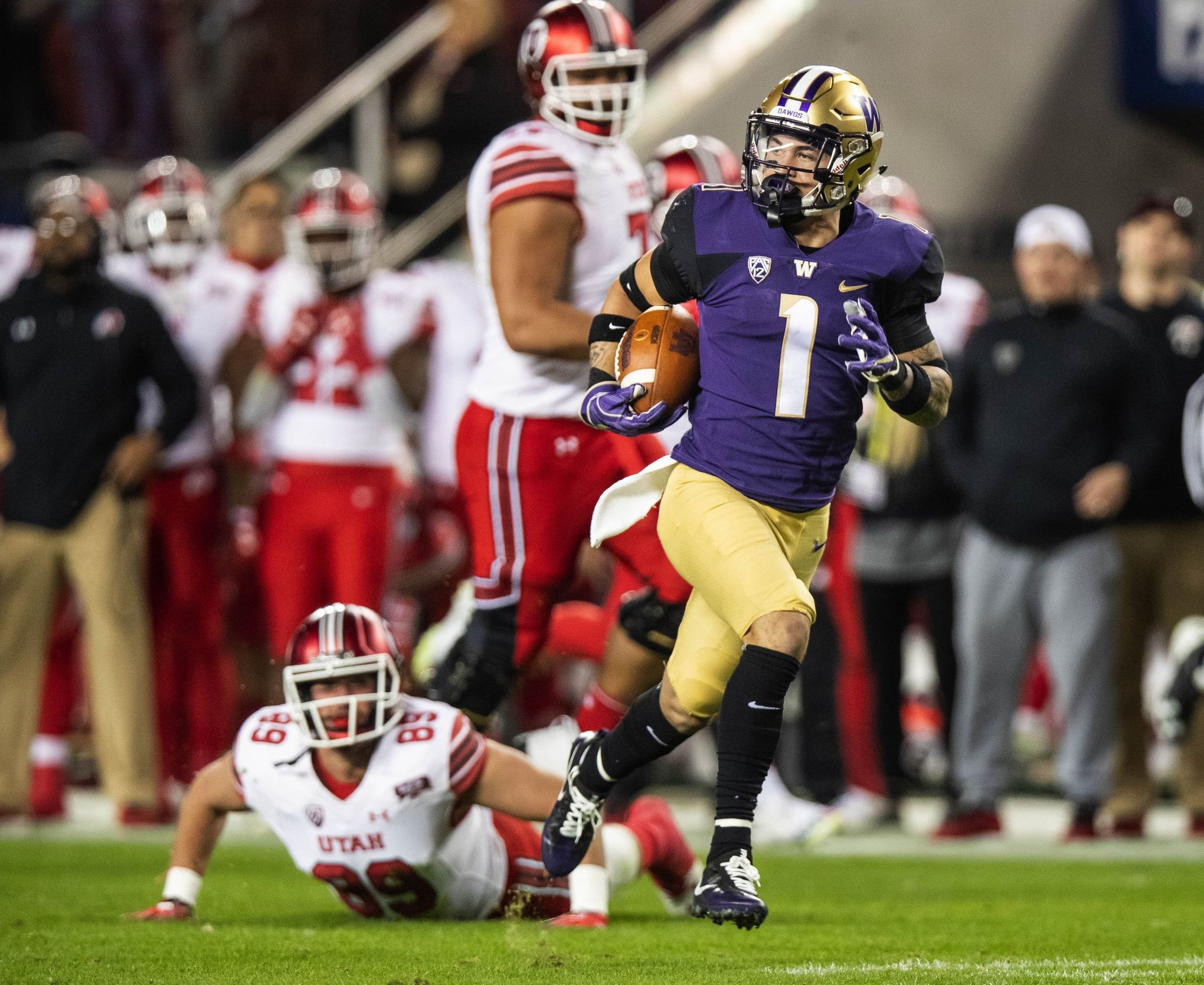 Former UW All-American Taylor Rapp speaks up in support of