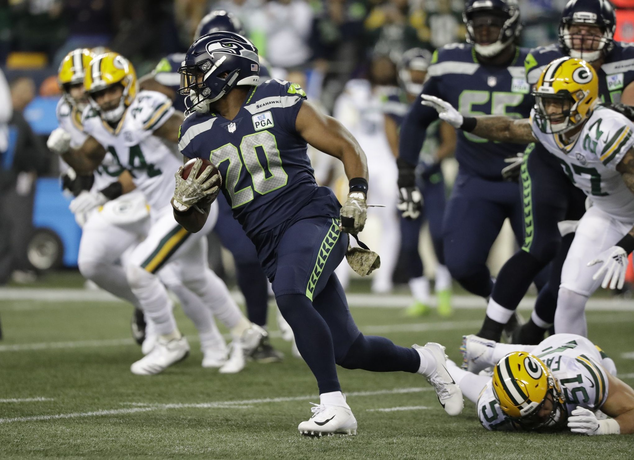 Seahawks RB Rashaad Penny (leg) out for season