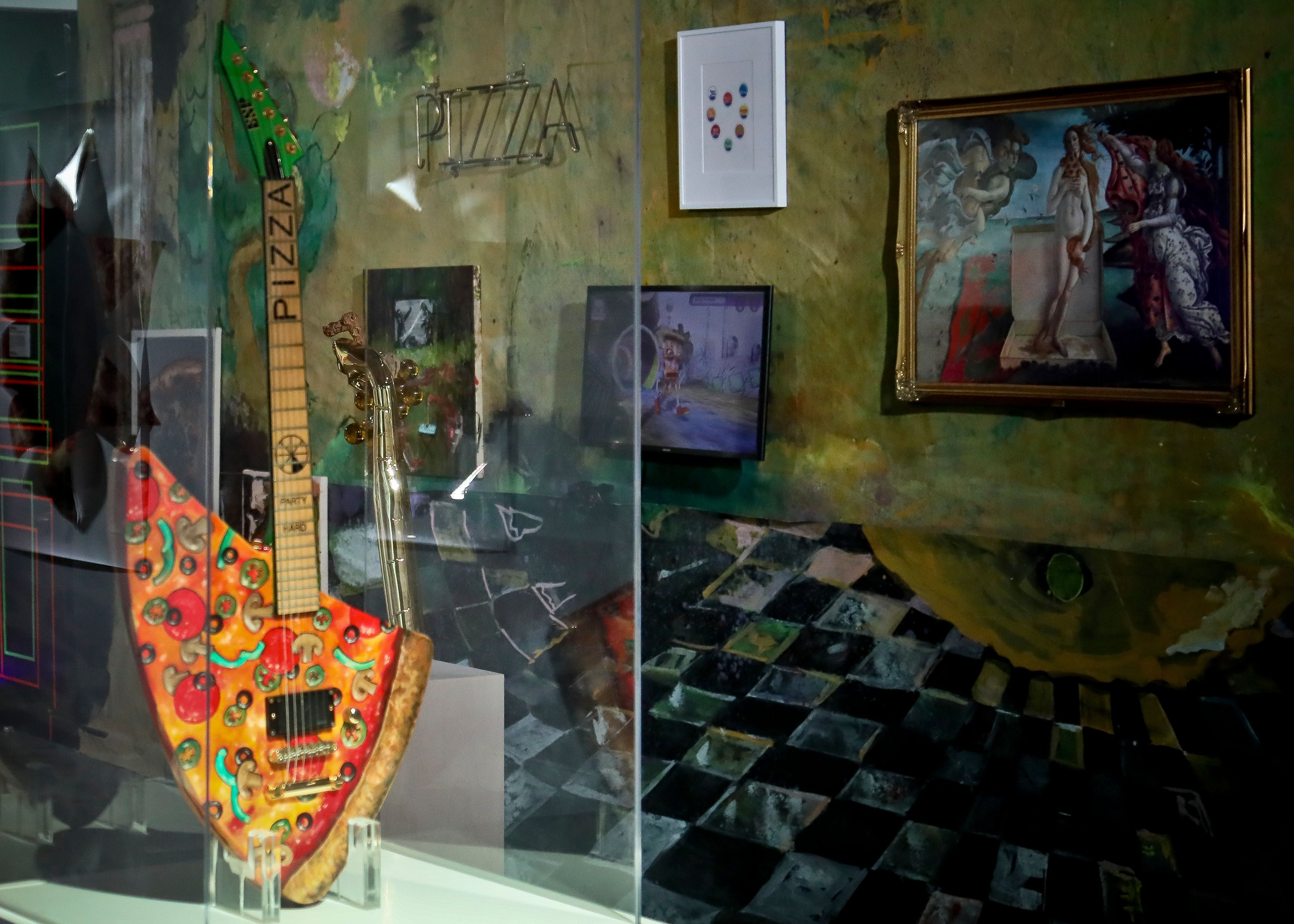 Eat your (artsy) heart out at the Pizza Museum | The Seattle Times