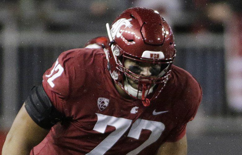 Mike Leach praises freshman OL Abraham Lucas: 'One of the best offensive  linemen in the conference'