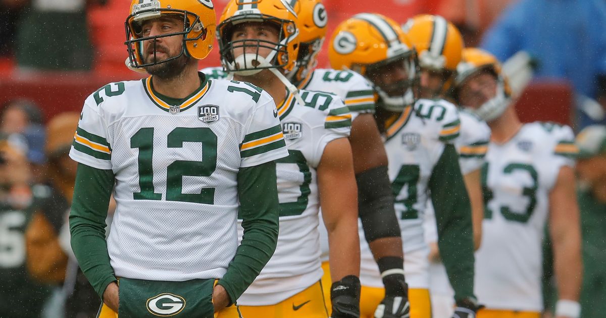 Packers QB Aaron Rodgers makes 400-yard history against 49ers