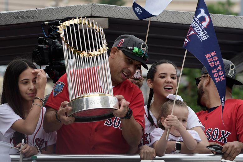 Alex Cora arrives in Puerto Rico as fans celebrate Red Sox win