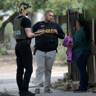 US Marshal killed outside Tucson house, suspect arrested | The Seattle ...