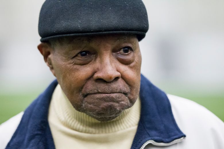 Former Detroit Lions RB, NFL trailblazer Wally Triplett dies at 92