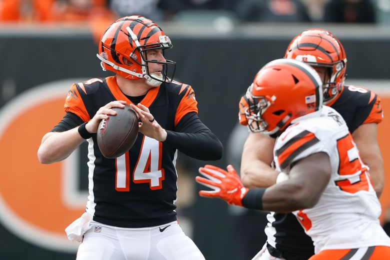 Andy Dalton, Cincinnati Bengals QB, out for season with thumb injury