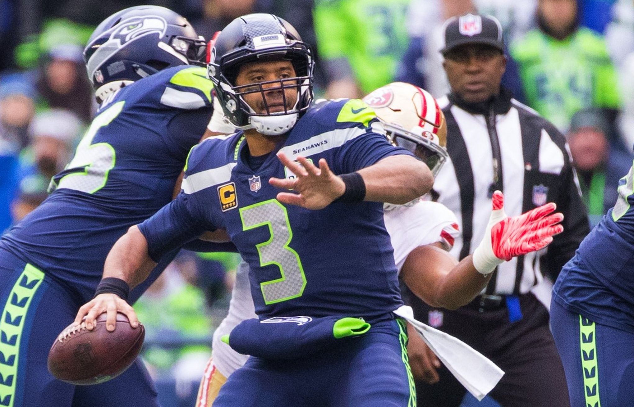 Reporter Bob Condotta grades the Seahawks' Week 15 loss to the 49ers