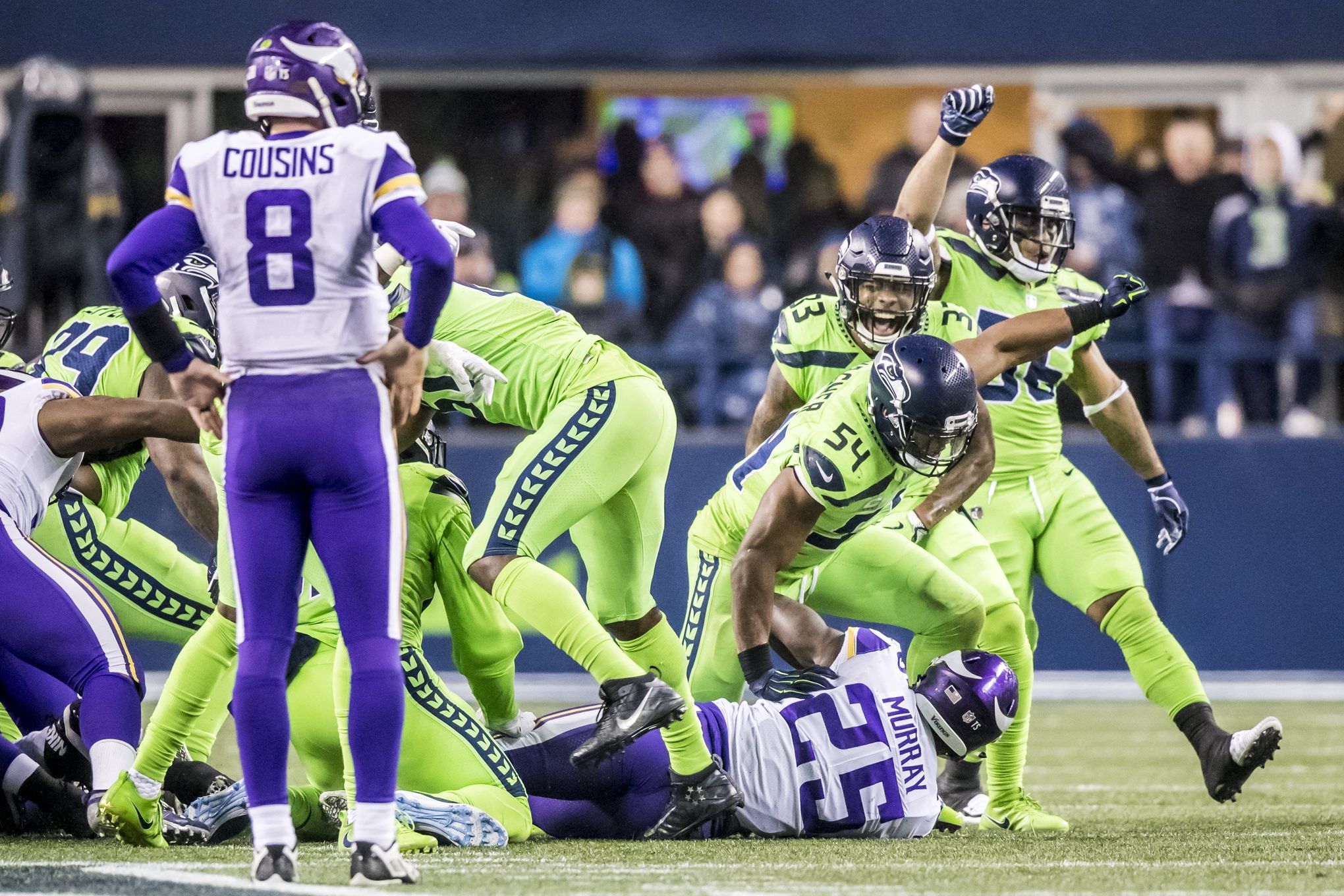 Powers: Minnesota Vikings' debacle against Seattle Seahawks rekindles sense  of inevitable doom - The Dickinson Press