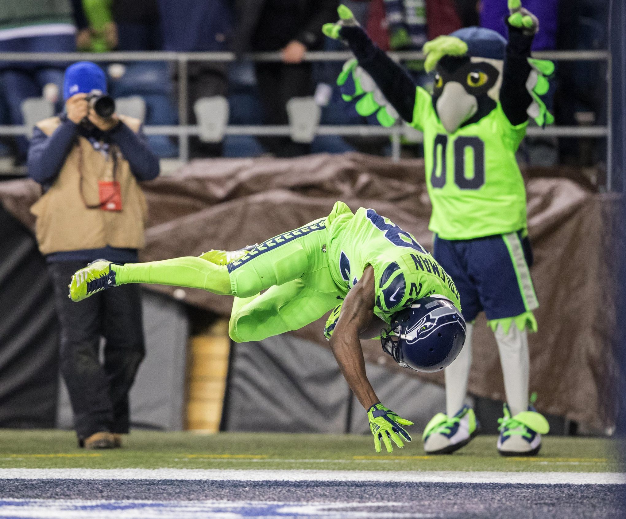 Stock Watch: Bob Condotta grades the Seahawks in their 21-7 win over the  Vikings