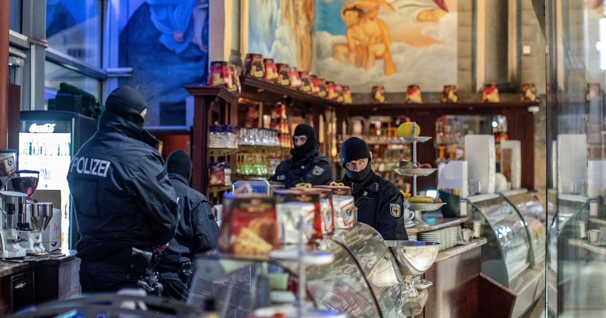 Police arrest 84 in European crackdown on Italian mob | The Seattle Times
