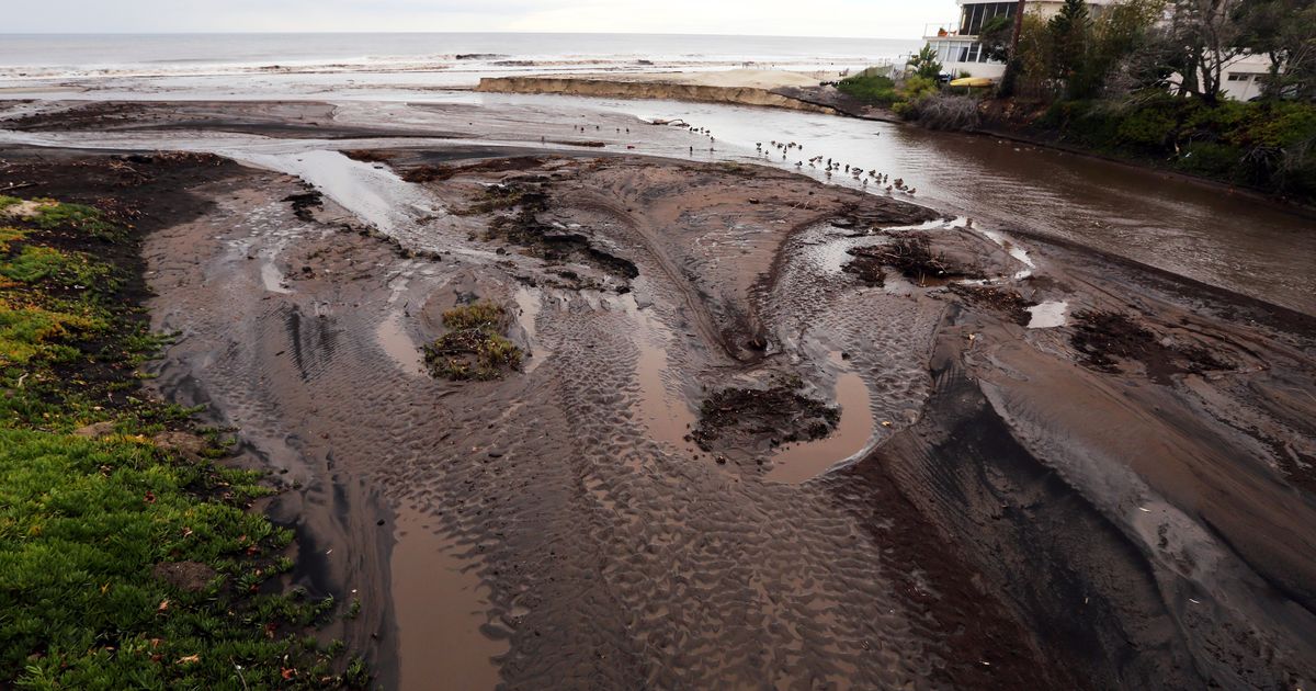 Storm brings record rainfall, snow to Southern California | The Seattle ...