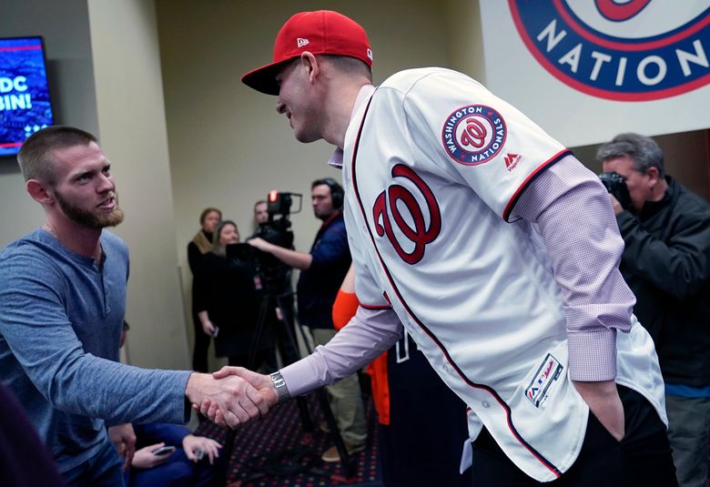 Harper accepts MVP, Silver Slugger Awards 