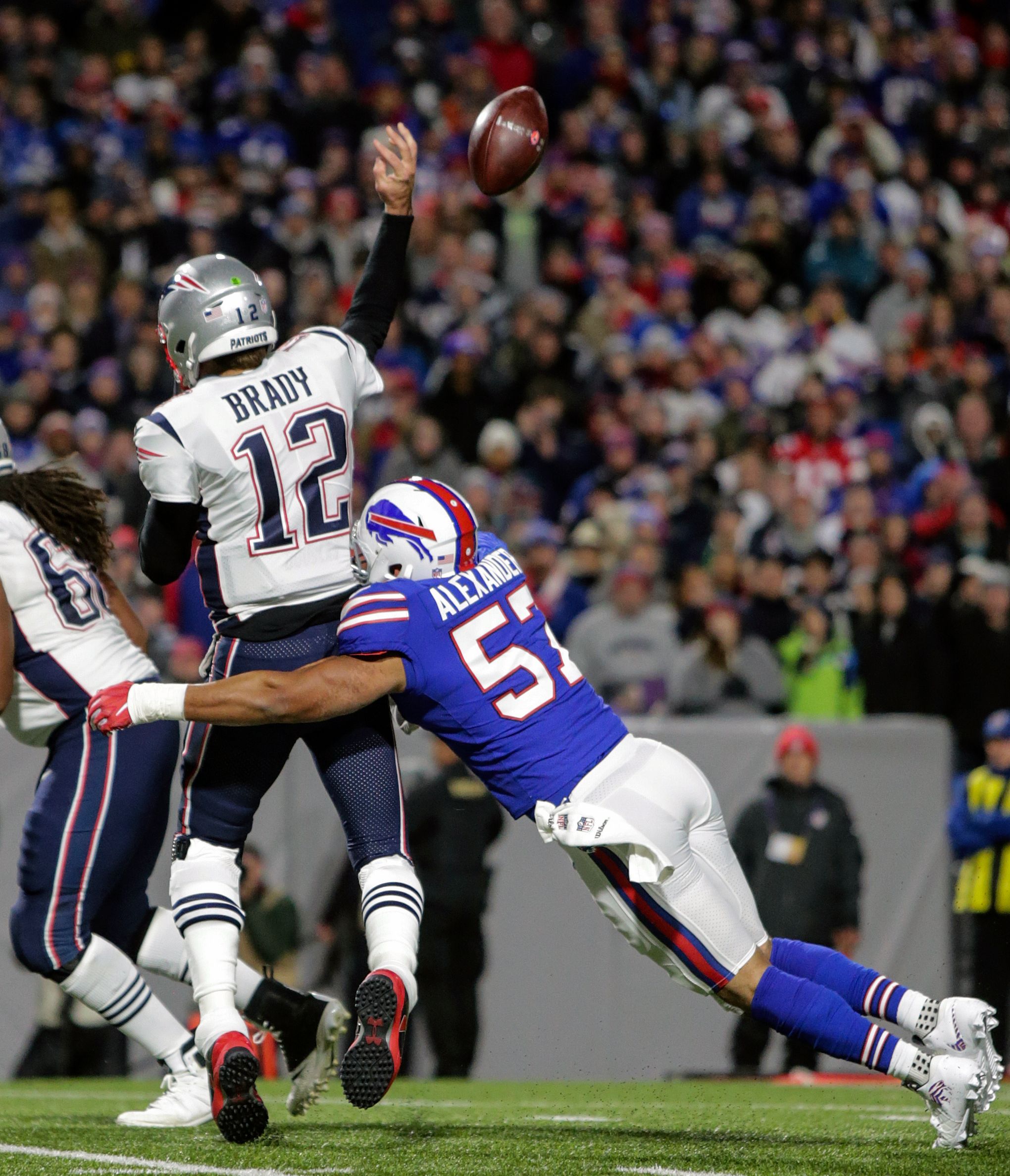 The Patriots Beat the Bills (Again) Behind Julian Edelman - The New York  Times