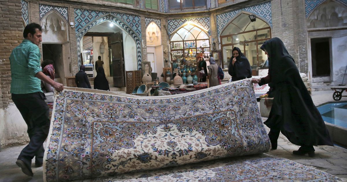Iran Rug Making Iran’s Persian rug-makers suffer as US unravels nuclear deal | The ...