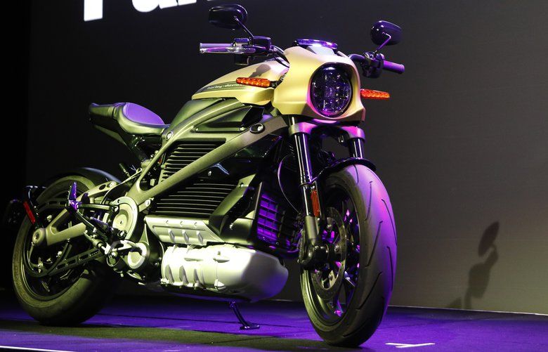 A Harley-Davidson Motorcycles LiveWire electric motorcycle is on display during a Panasonic news conference at CES International, Monday, Jan. 7, 2019, in Las Vegas. (AP Photo/John Locher) 