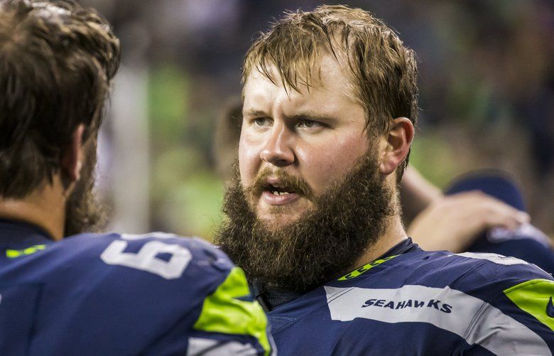 Seahawks reportedly demote RG Mark Glowinski from starting lineup - Field  Gulls