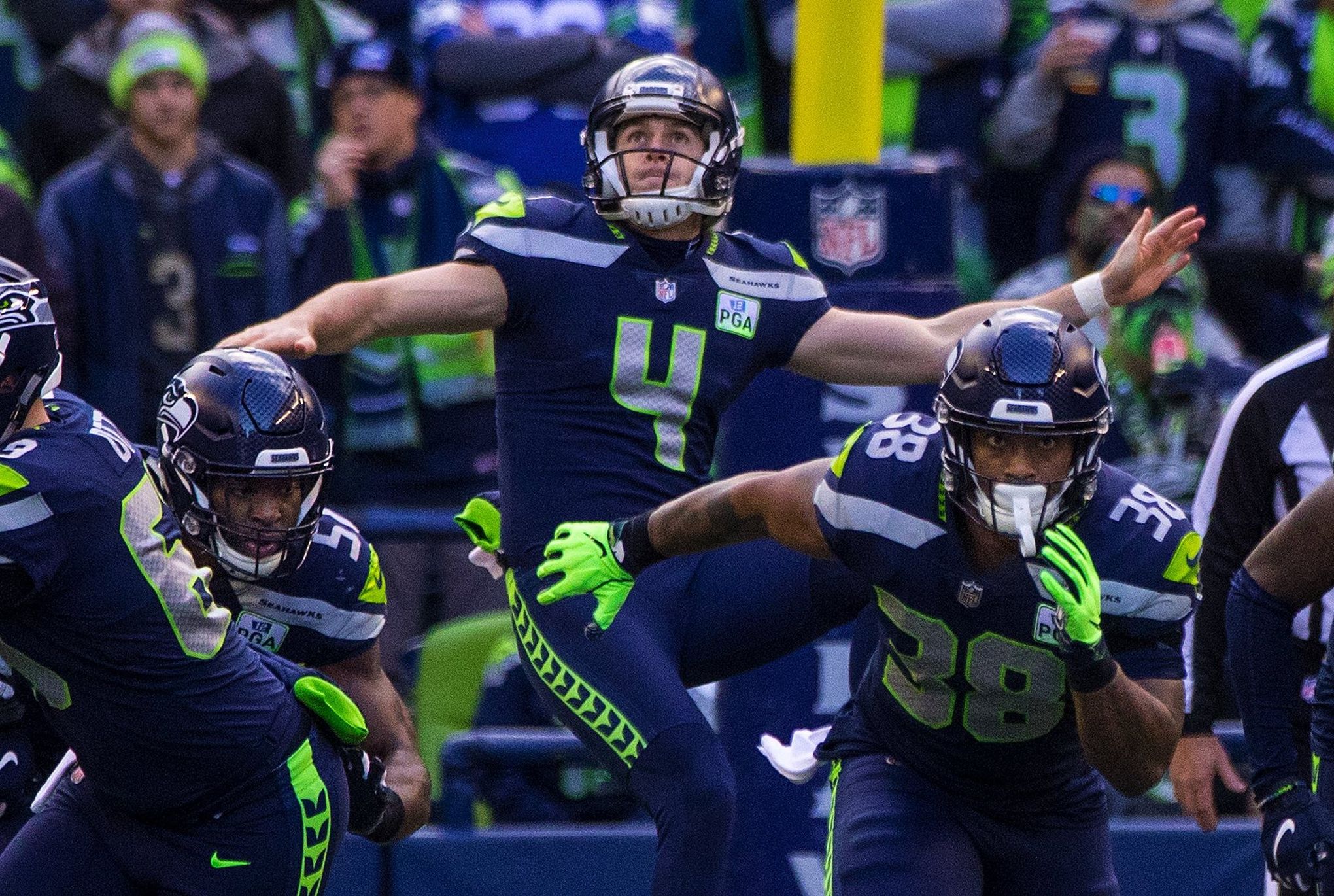 Seattle Seahawks P Michael Dickson Named to CBS Sports Preseason All-NFL  Team - Sports Illustrated Seattle Seahawks News, Analysis and More