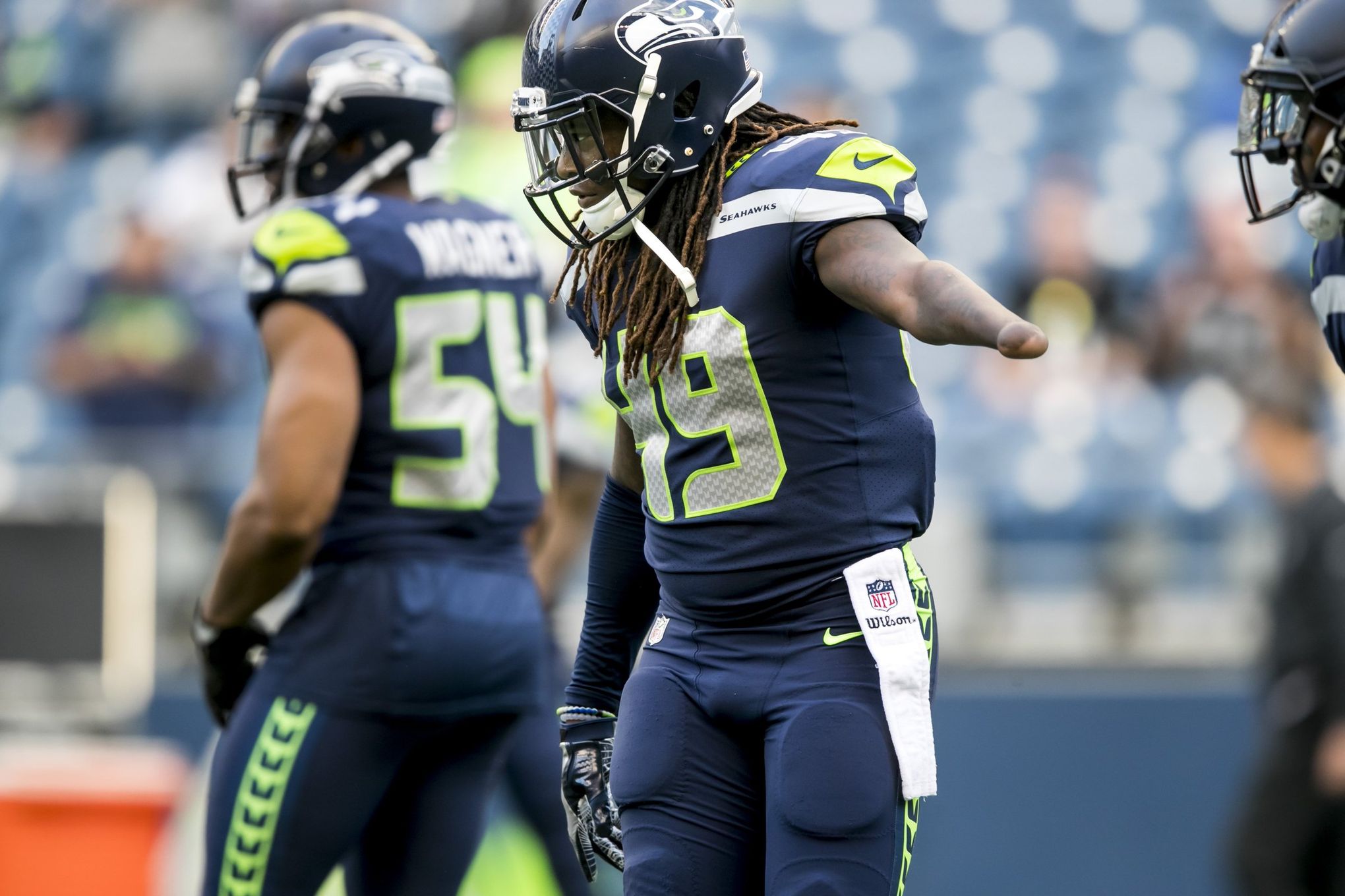 Shaquem Griffin finds comfort in new position, but will it lead to