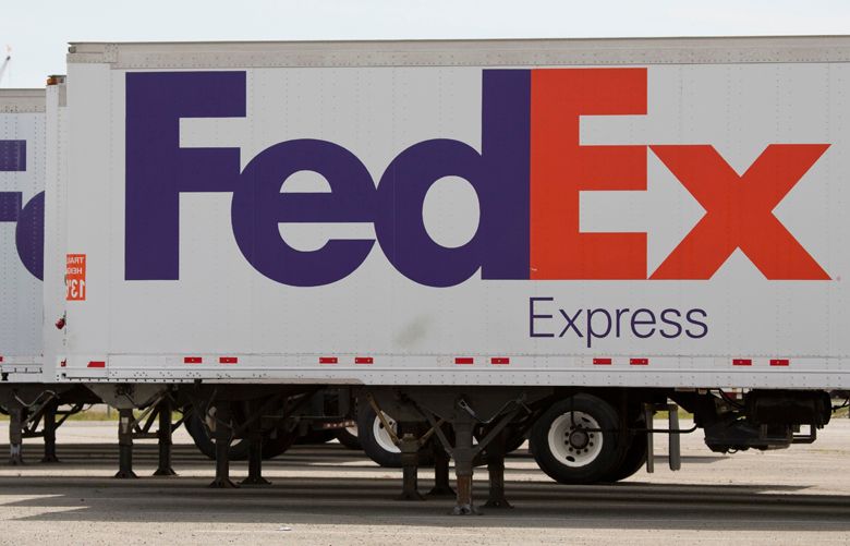 fedex-to-help-retailers-compete-with-amazon-with-next-day-delivery