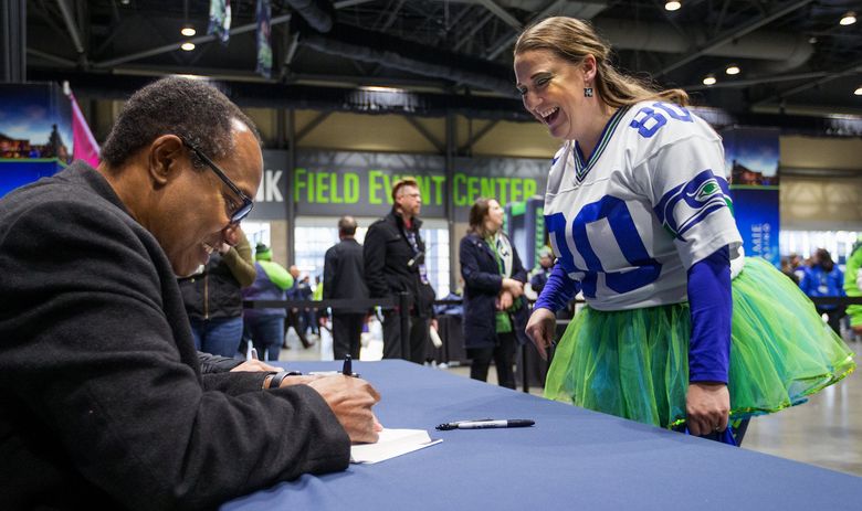 Former Seahawks star Curt Warner and his wife, Ana, share their