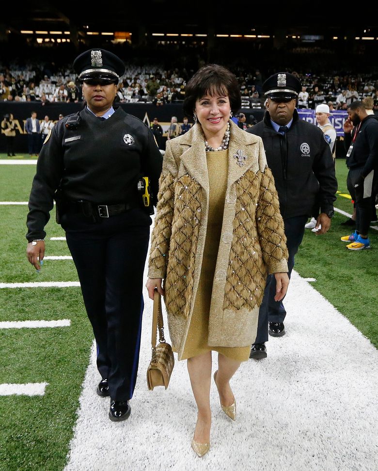 New Orleans Saints - Tom and Gayle Benson at the first practice of