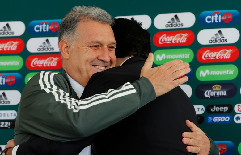 Mexico's Martino won't promise a World Cup quarterfinal | The Seattle Times