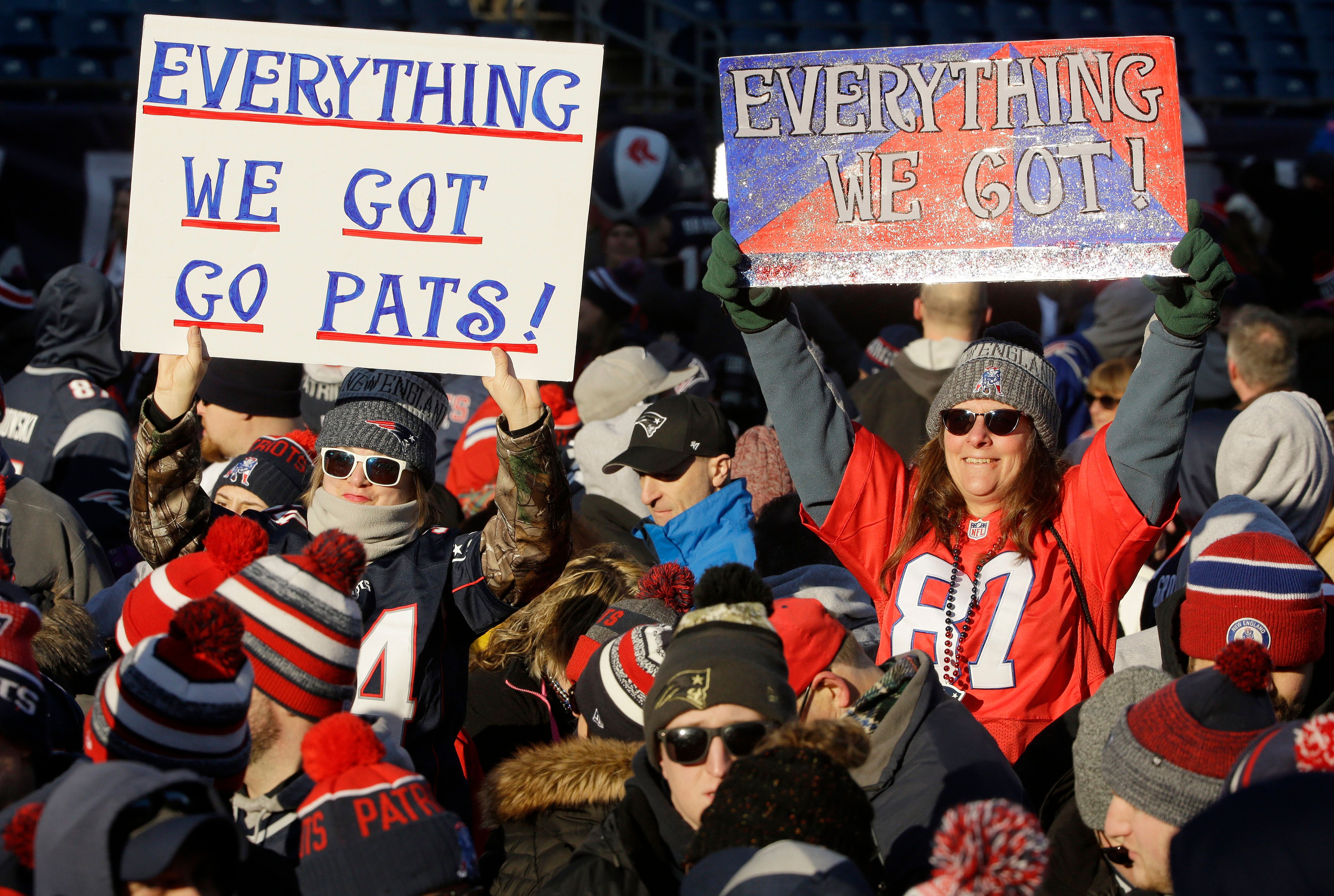 Thousands rally send Patriots off to 3rd Super Bowl in row The