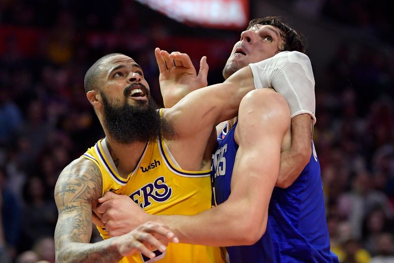 With LeBron back, Lakers outlast Clippers in OT 123-120