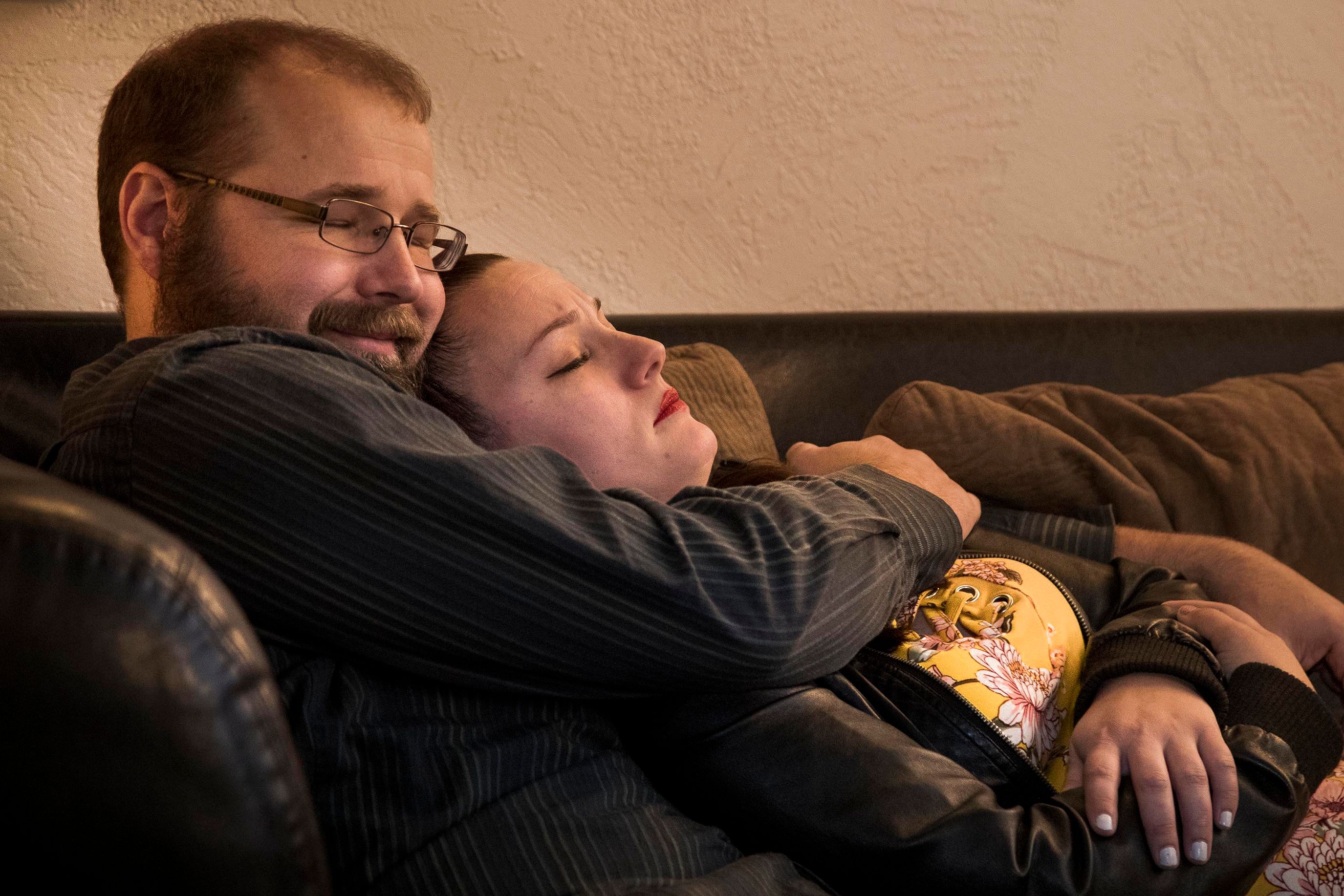 Boise biz offers platonic snuggles for folks who need a hug | The