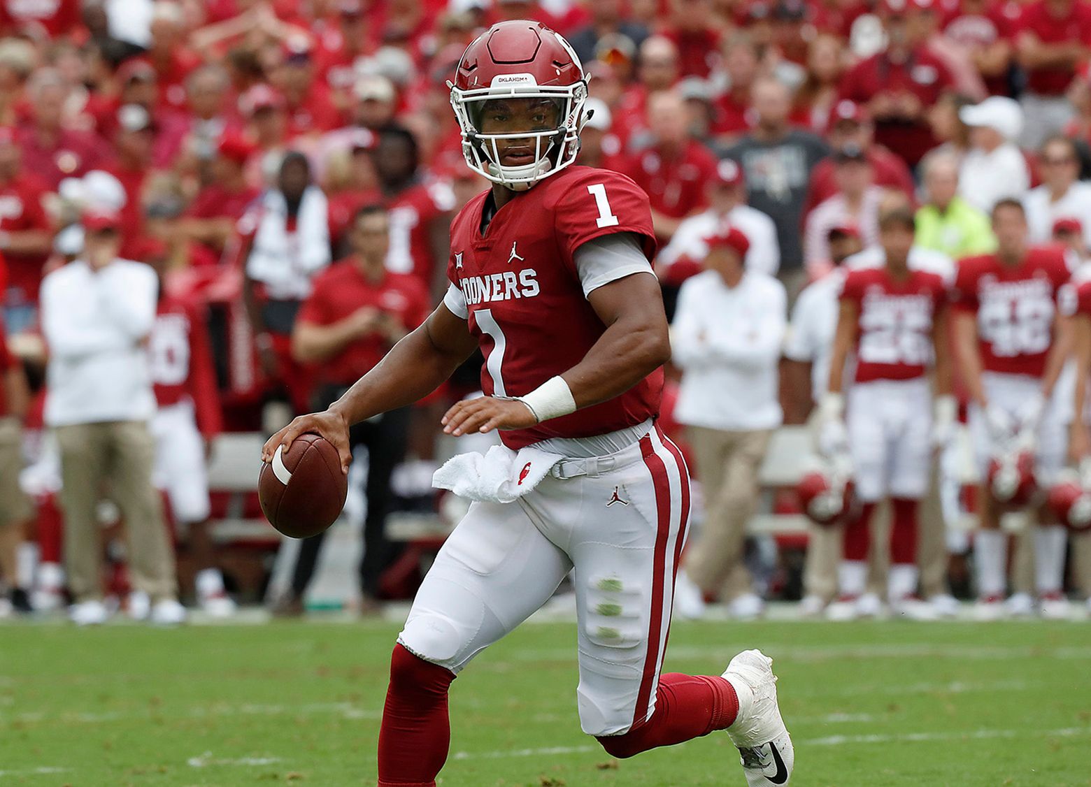 Exactly how tall is Kyler Murray anyway?