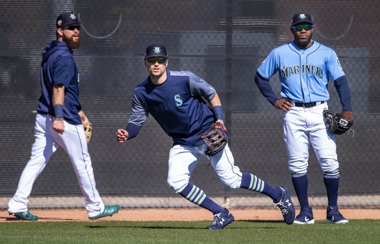 Mariners’ baserunning and situational hitting game offers a glimpse at
