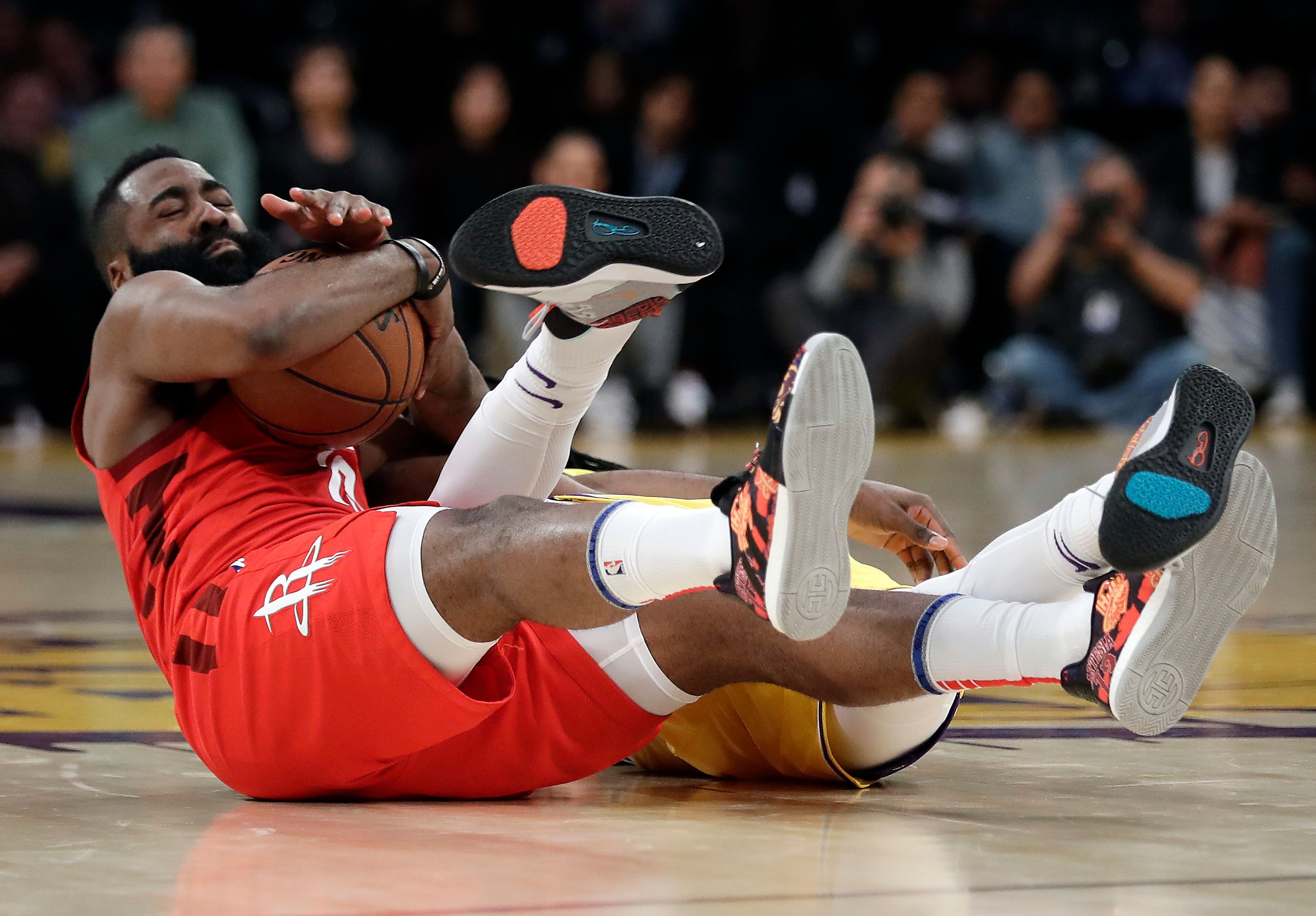 james harden kicks lebron