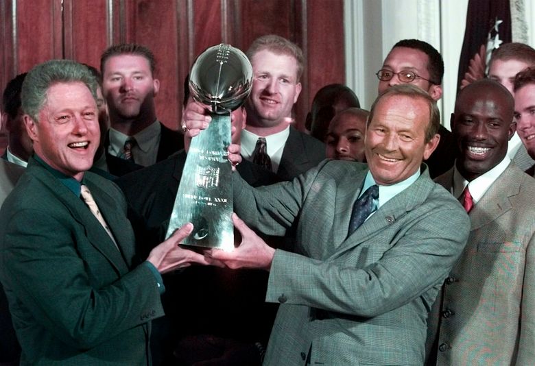 Denver Broncos: Super Bowl 50 win was dedicated to Pat Bowlen