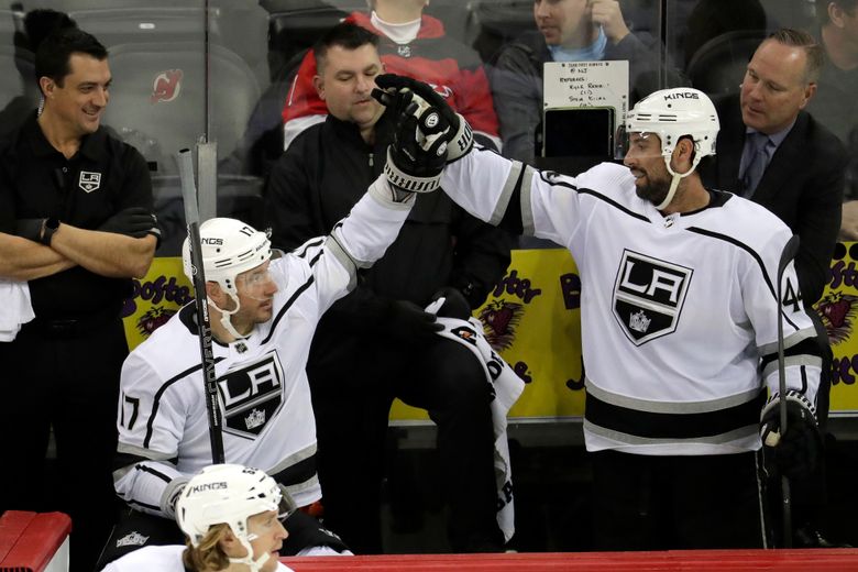 Toffoli scores 2 early in 3rd period, Kings beat Devils 5-1
