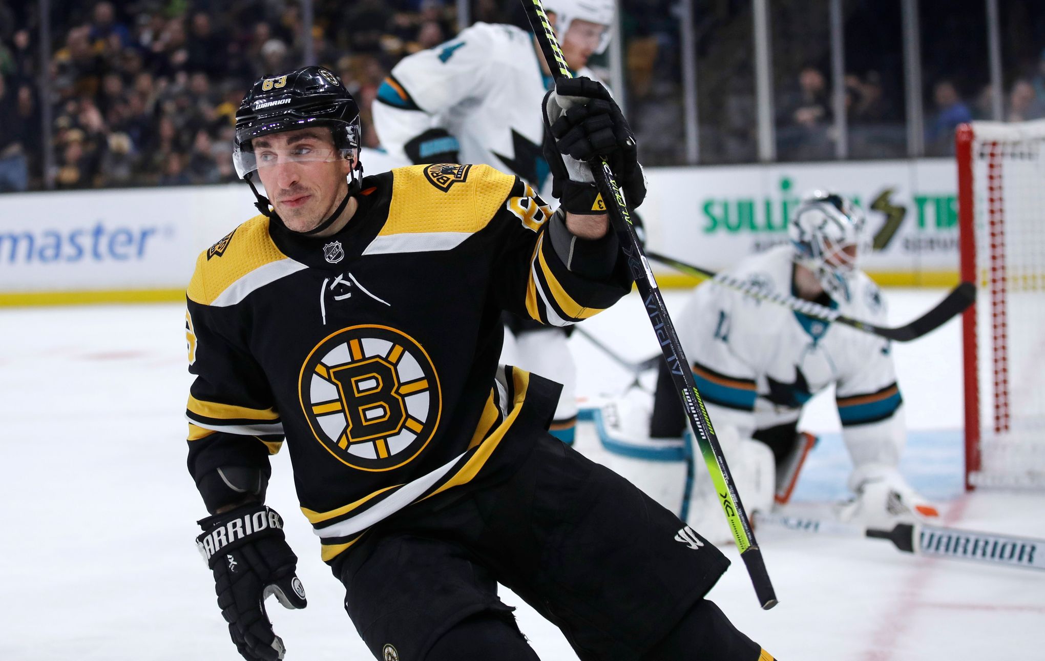 Bruins beat Sharks 3-1 for their 3rd straight win
